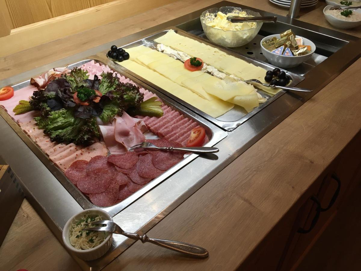 Hotel Valluela Sankt Gallenkirch Ngoại thất bức ảnh